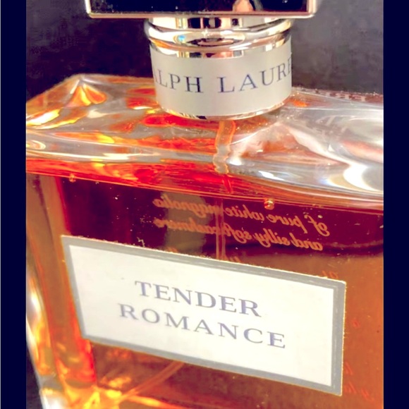 Ralph Lauren Tender Romance Perfume (vintage) - Picture 6 of 9